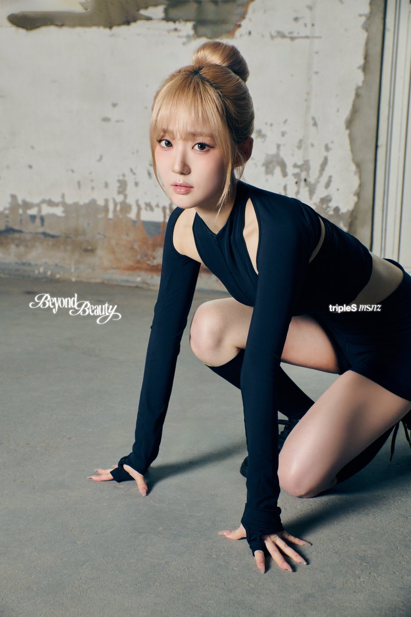 Latest photo of tripleS