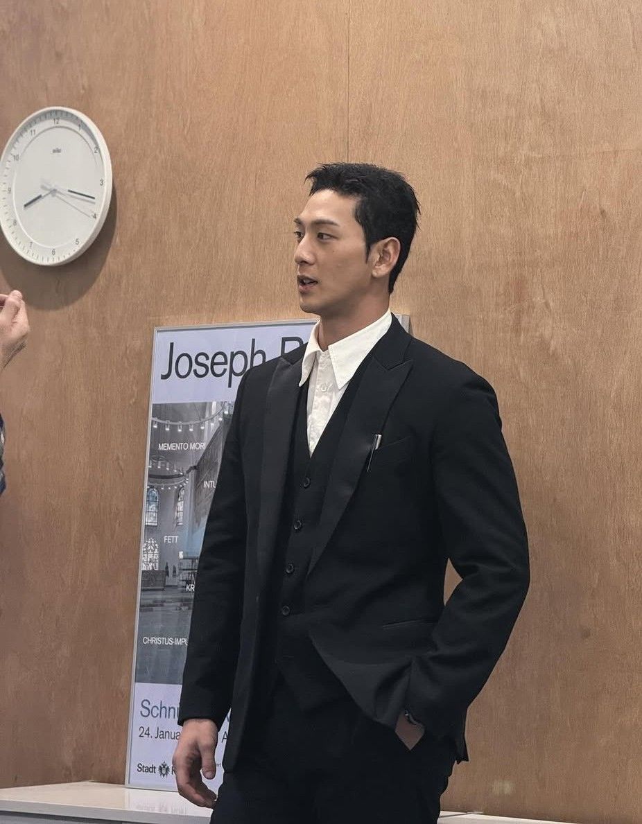 白虎粉丝拍下的瞬间