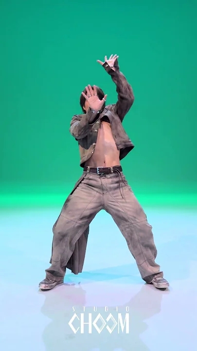 Kai (EXO)粉絲拍下的瞬間