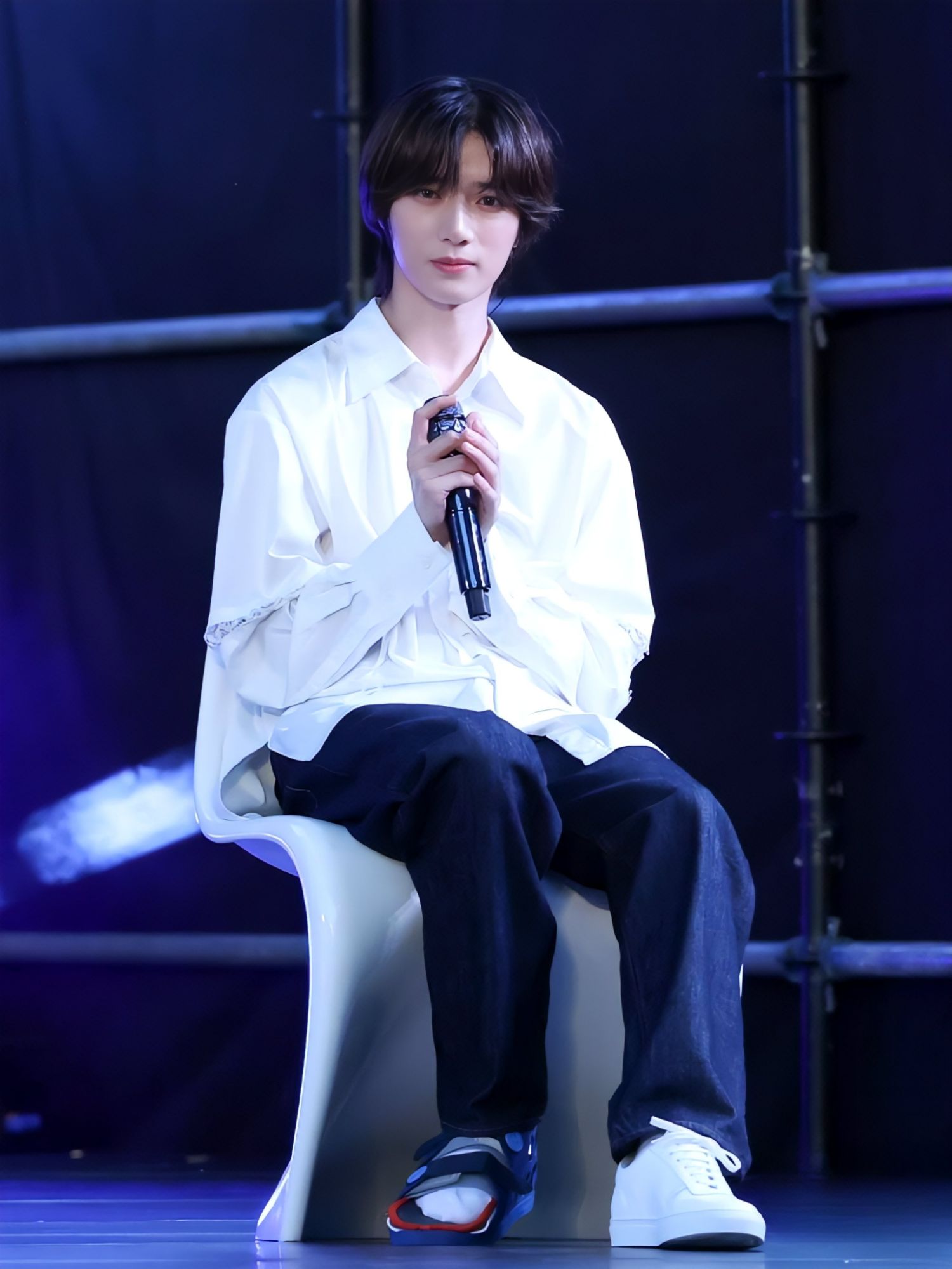 Recent activity shot of Beomgyu (TOMORROW X TOGETHER)