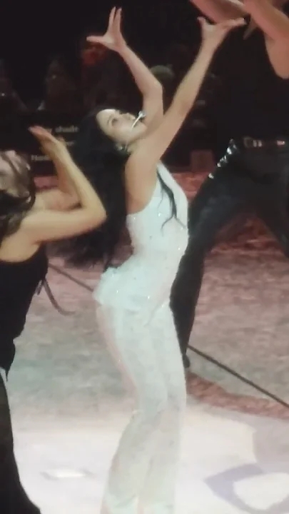 Behind-the-scenes cut of Mina (TWICE)