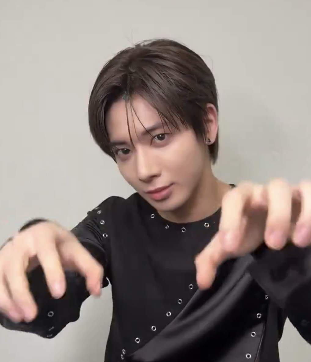 태현 (투모로우바이투게더) 최근 활동샷