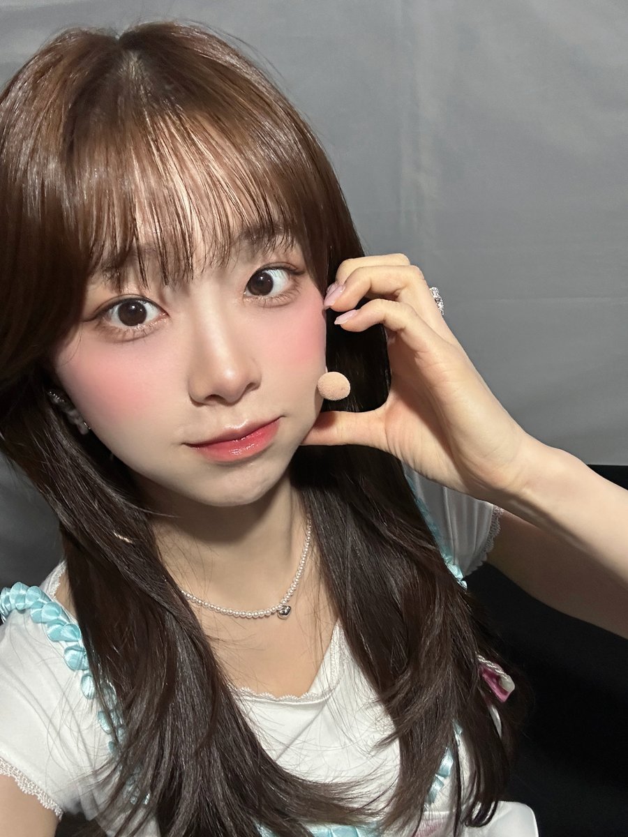 Latest photo of Chuu