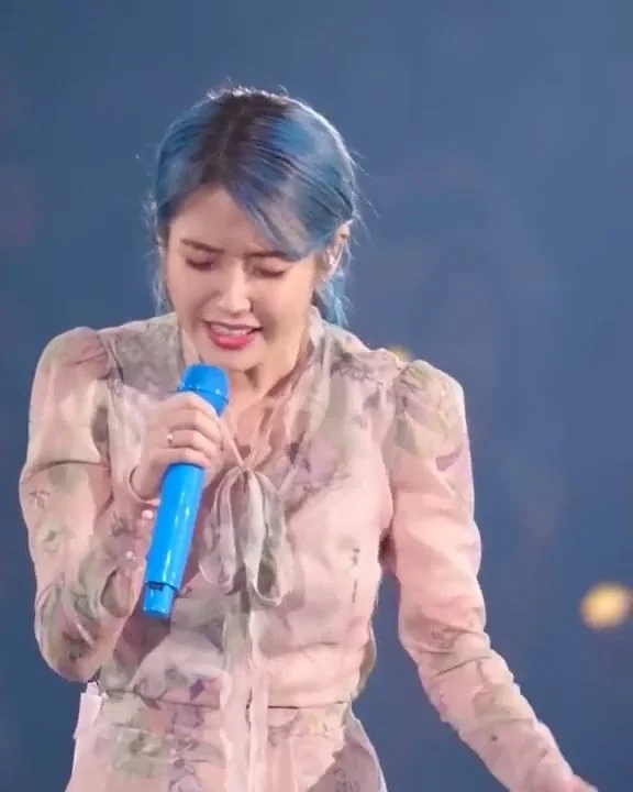 Foto terbaru IU