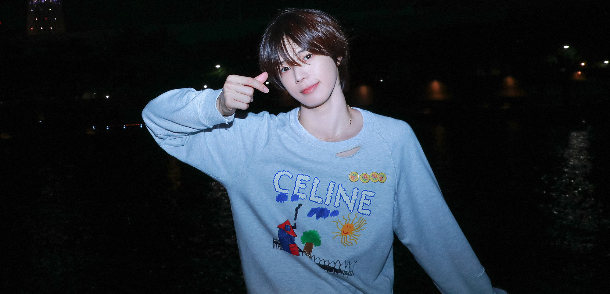 A moment captured by K (&TEAM)'s fan