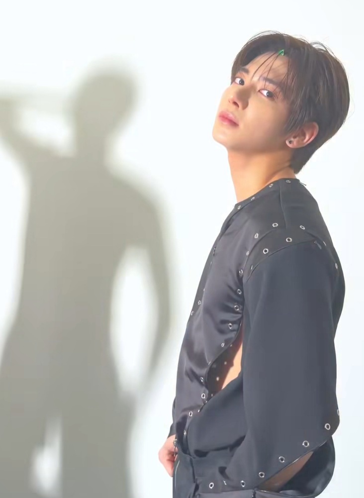 太显 (TOMORROW X TOGETHER)粉丝拍下的瞬间