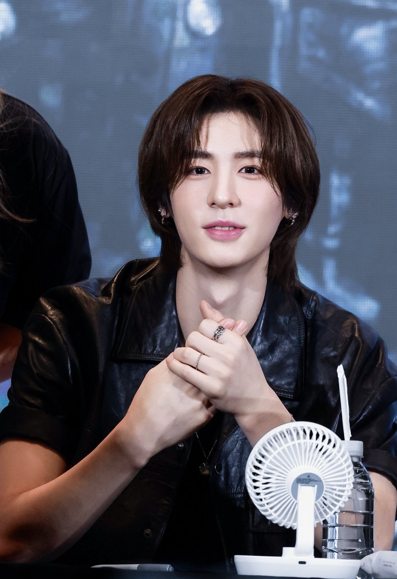 A moment captured by Leehan (BOYNEXTDOOR)'s fan