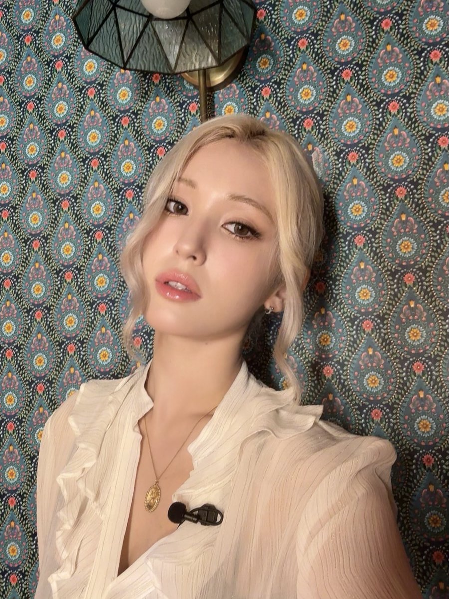 Latest photo of Jeon Somi