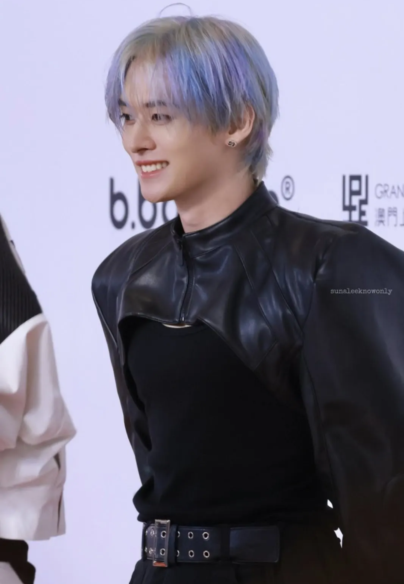 A moment captured by Lee Know (Stray Kids)'s fan