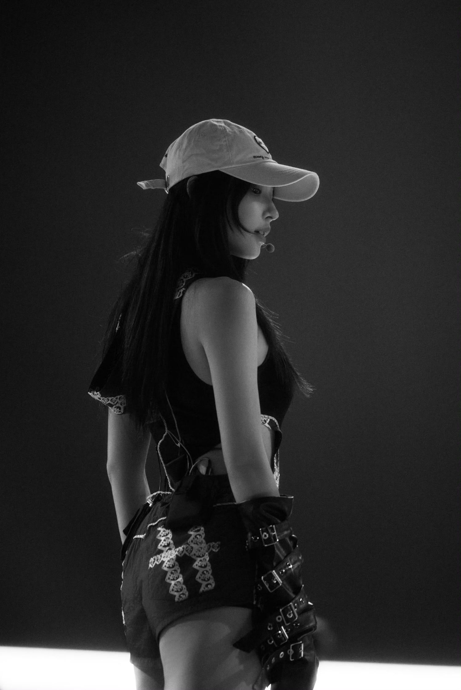 Behind-the-scenes cut of Cheng Xiao