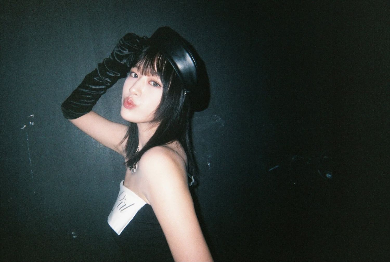 안유진 (IVE)의 비하인드 컷