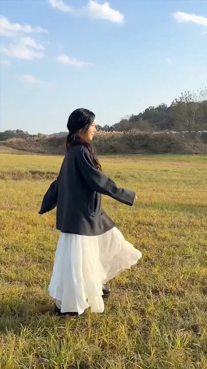 The most beloved wallpaper among Taeyeon (Girls' Generation)'s fans