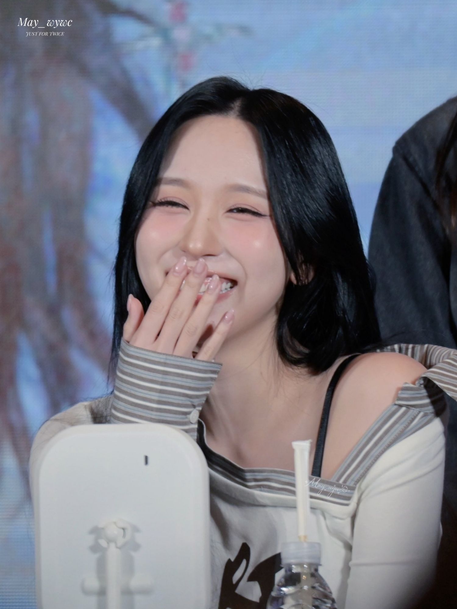 Latest photo of Mina (TWICE)