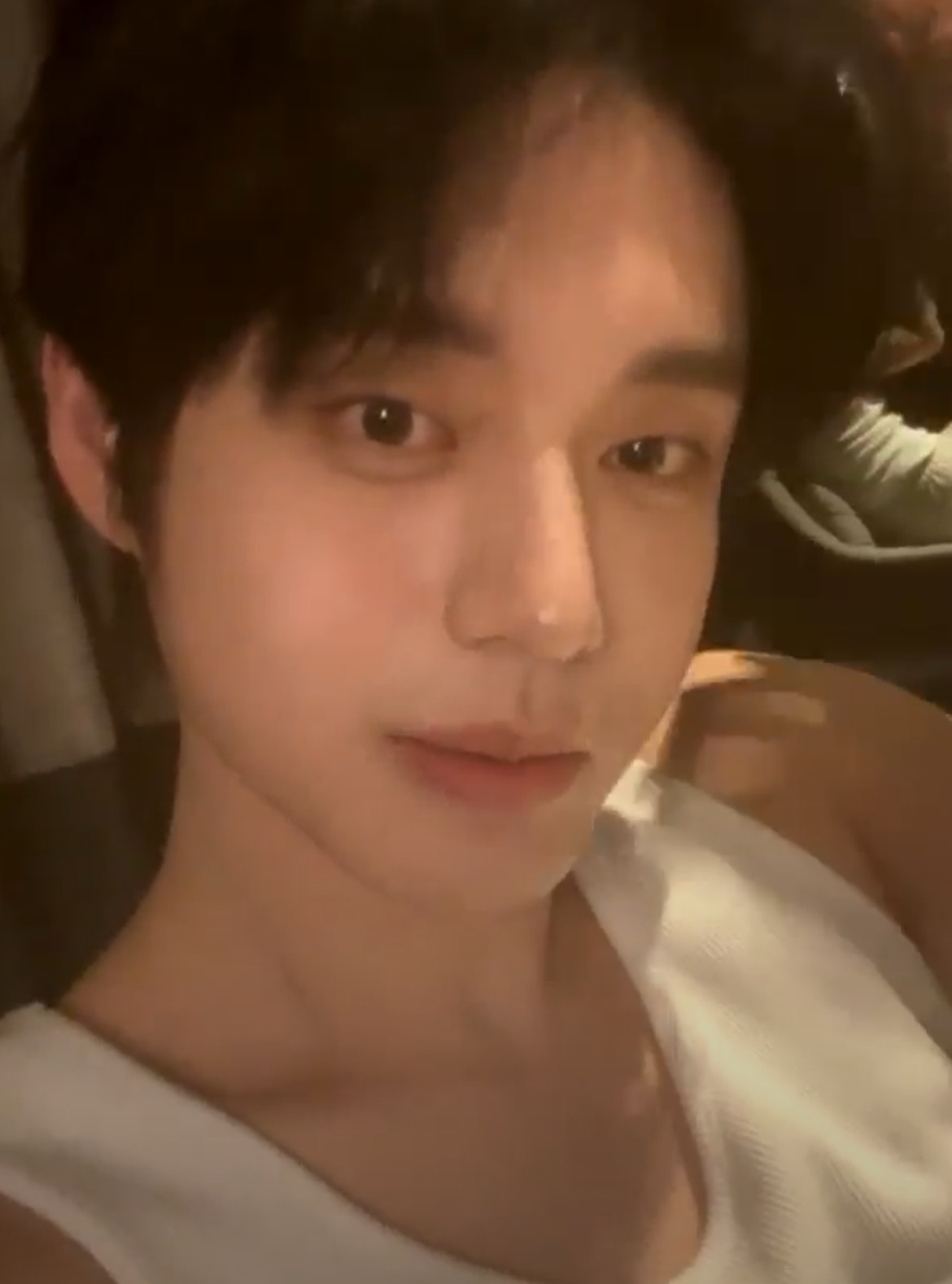 Recent activity shot of Kim Jiwoong (ZEROBASEONE)