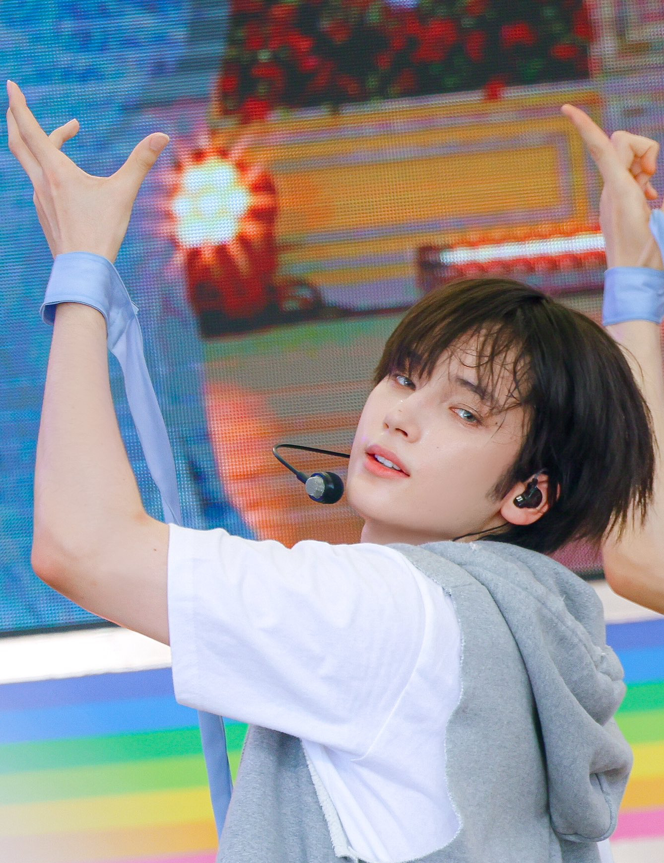 Latest photo of HueningKai (TOMORROW X TOGETHER)