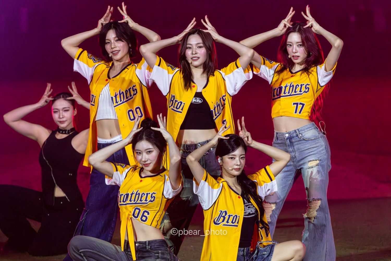 Behind-the-scenes cut of ITZY