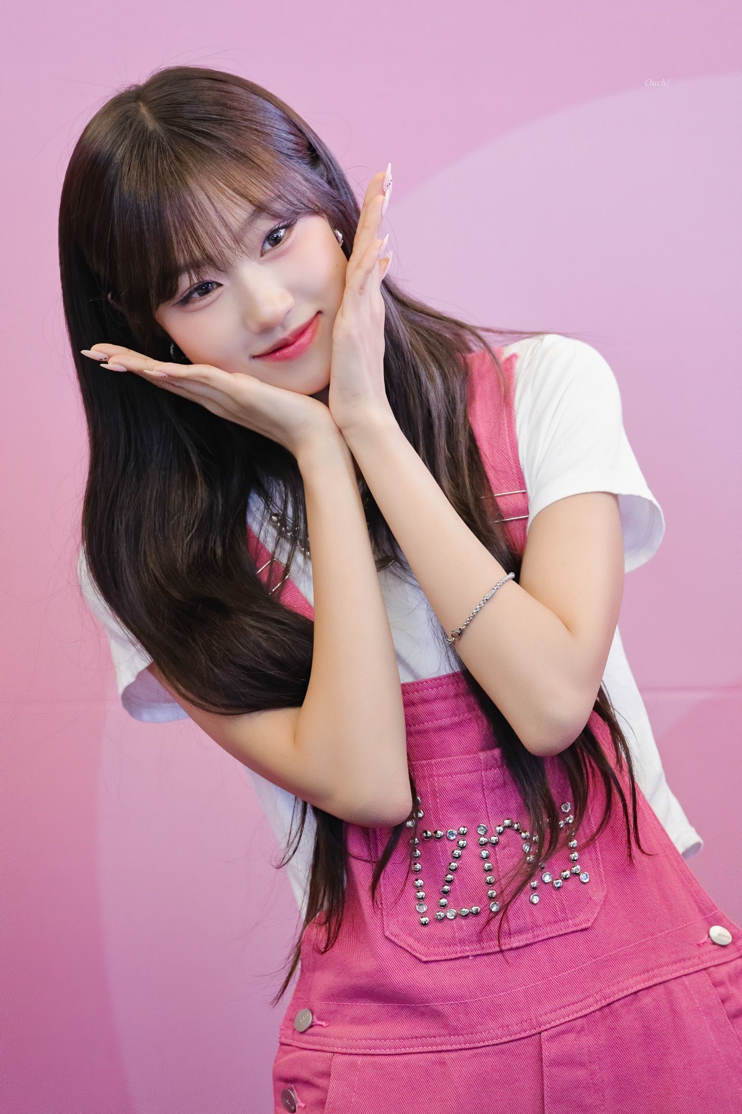 Choi Jungeun (izna)的最新活動照片