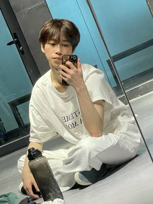 Behind-the-scenes cut of Arno (ALPHA DRIVE ONE)