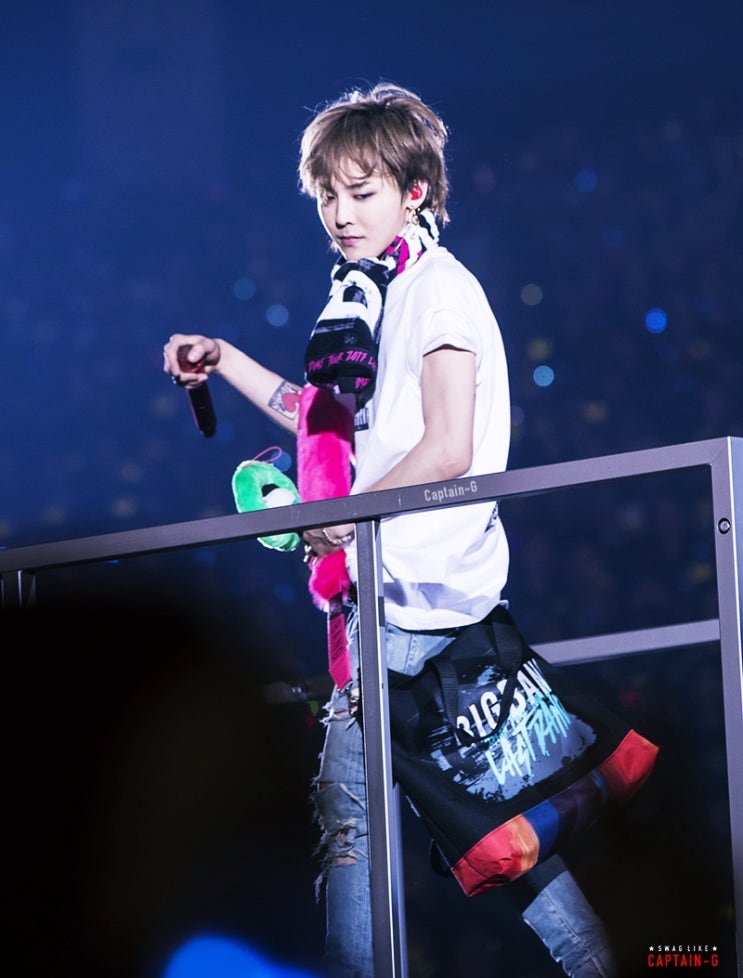 Behind-the-scenes cut of G-DRAGON (BIGBANG)