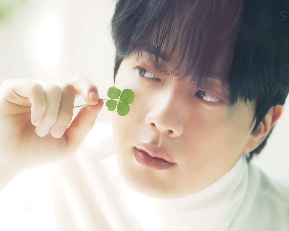 Latest photo of Jin (BTS)