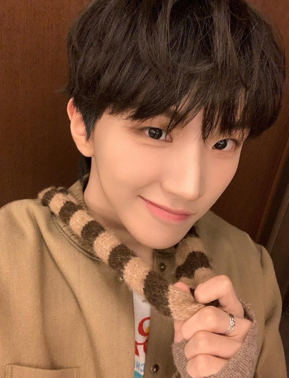 雲鶴 (BOYNEXTDOOR)的最新活動照片