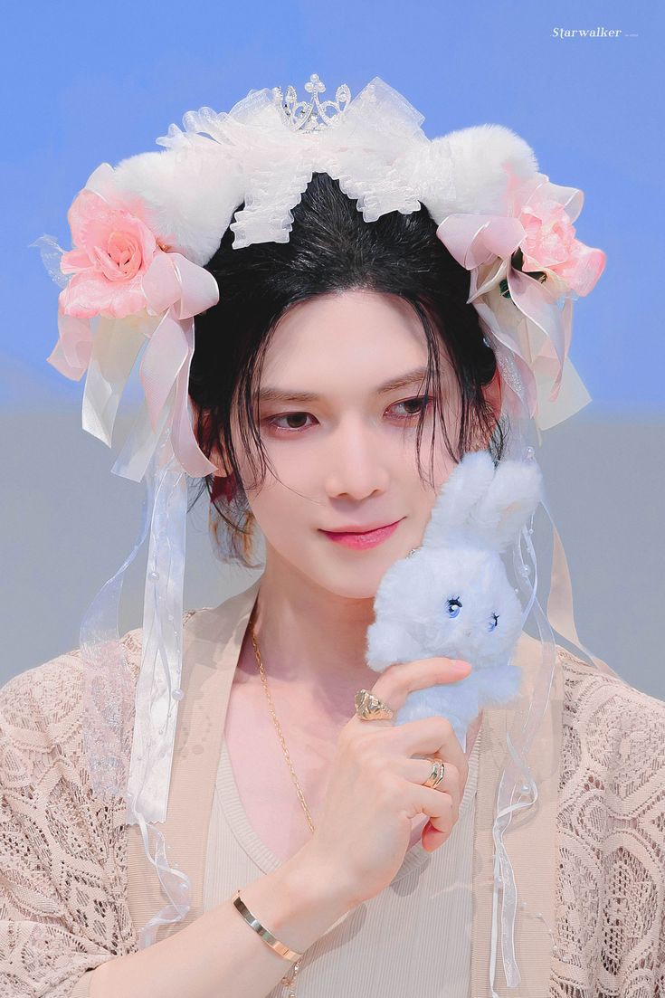 Behind-the-scenes cut of ATEEZ