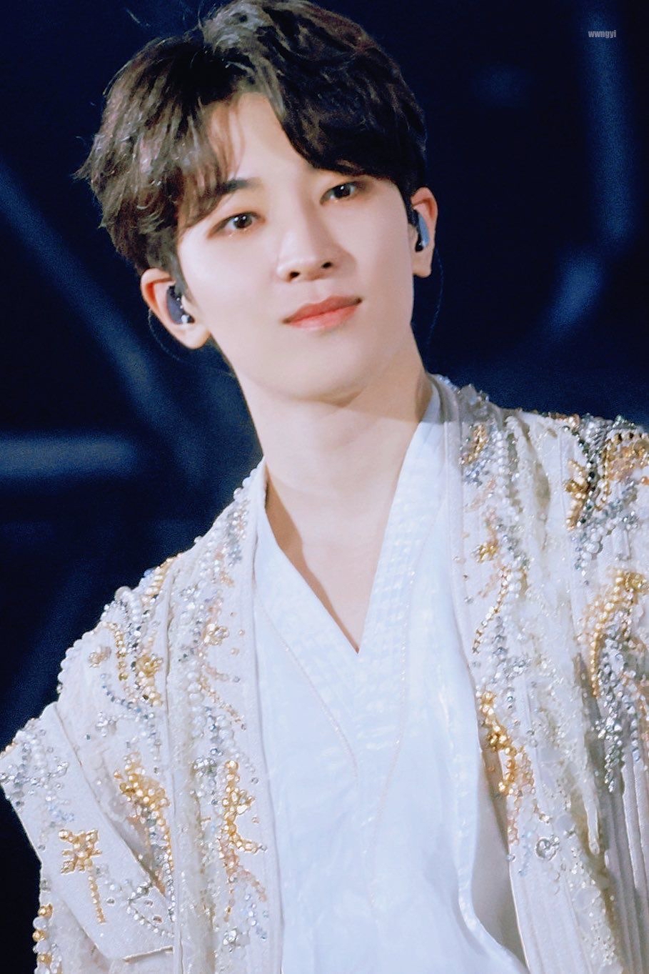 Recent activity shot of Wonwoo (SEVENTEEN)