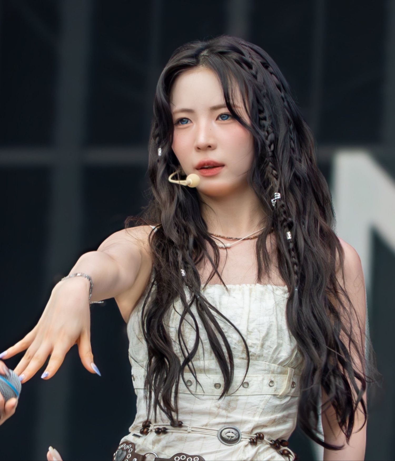 Latest photo of Maya (NiziU)