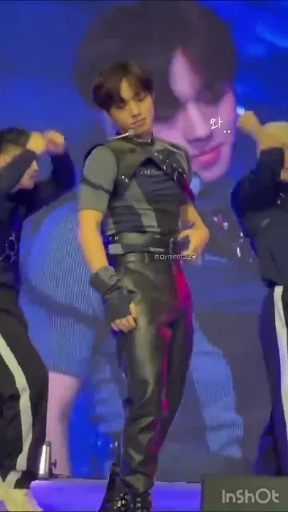 Wallpaper penuh perasaan yang dibagikan untuk Park Jihoon