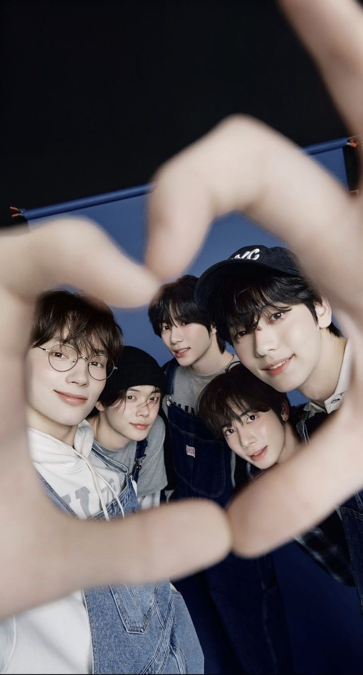 투모로우바이투게더의 비하인드 컷