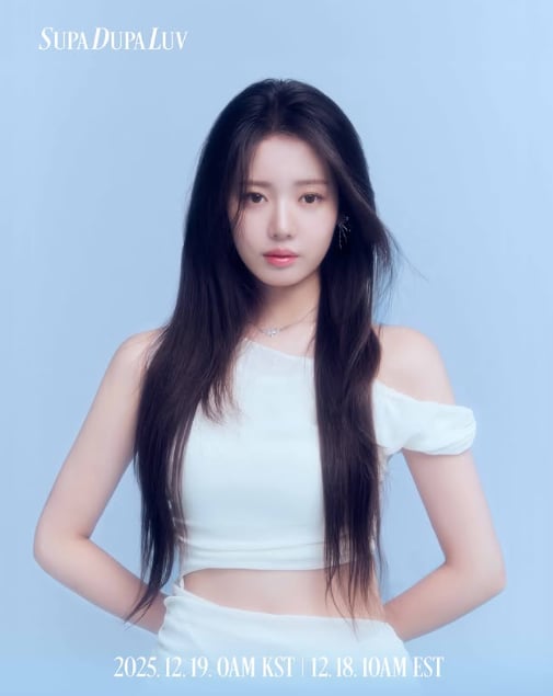 Recent activity shot of Rora (BABYMONSTER)