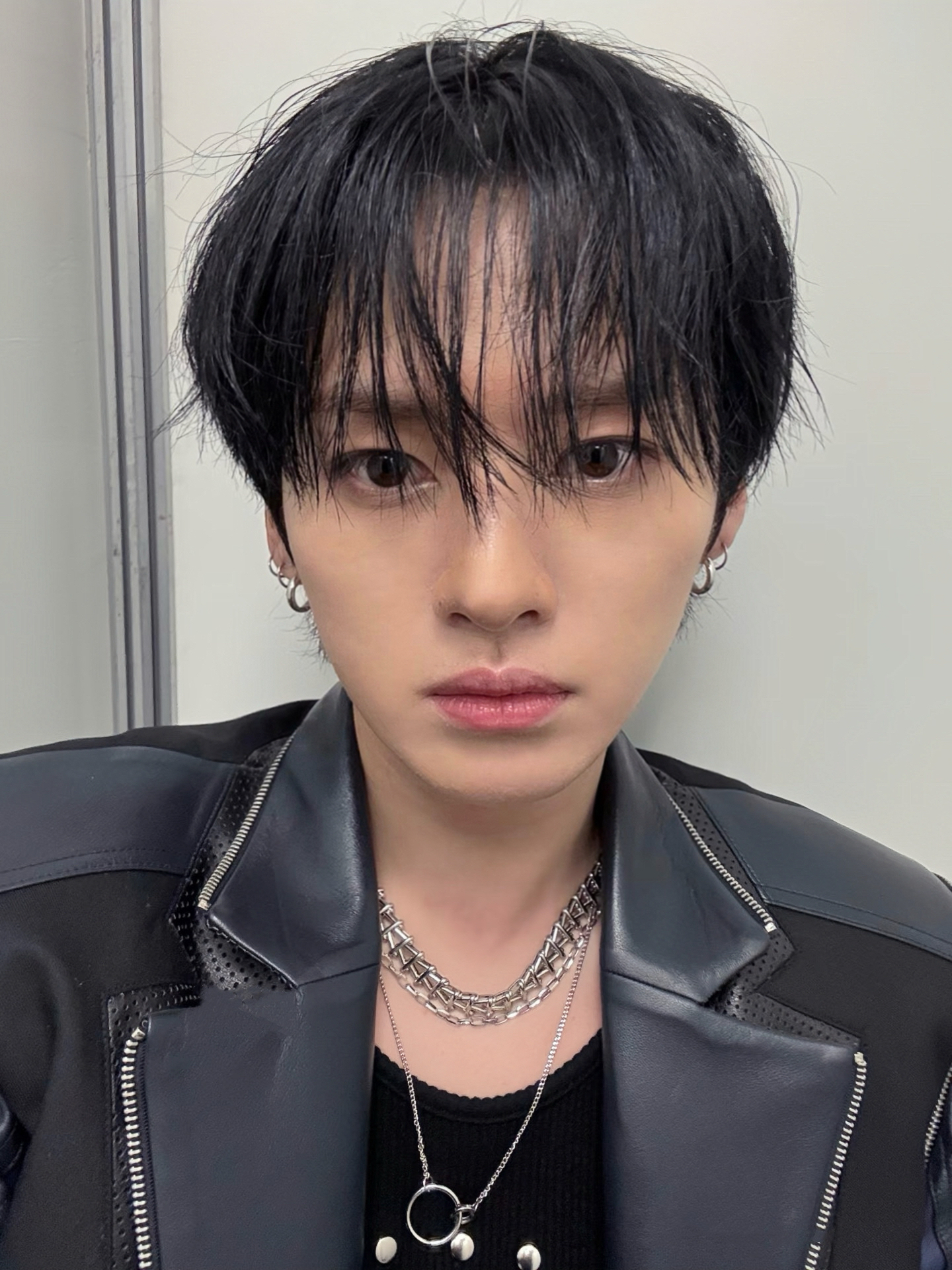 Must-see popular post of 리노 (Stray Kids), your favorite