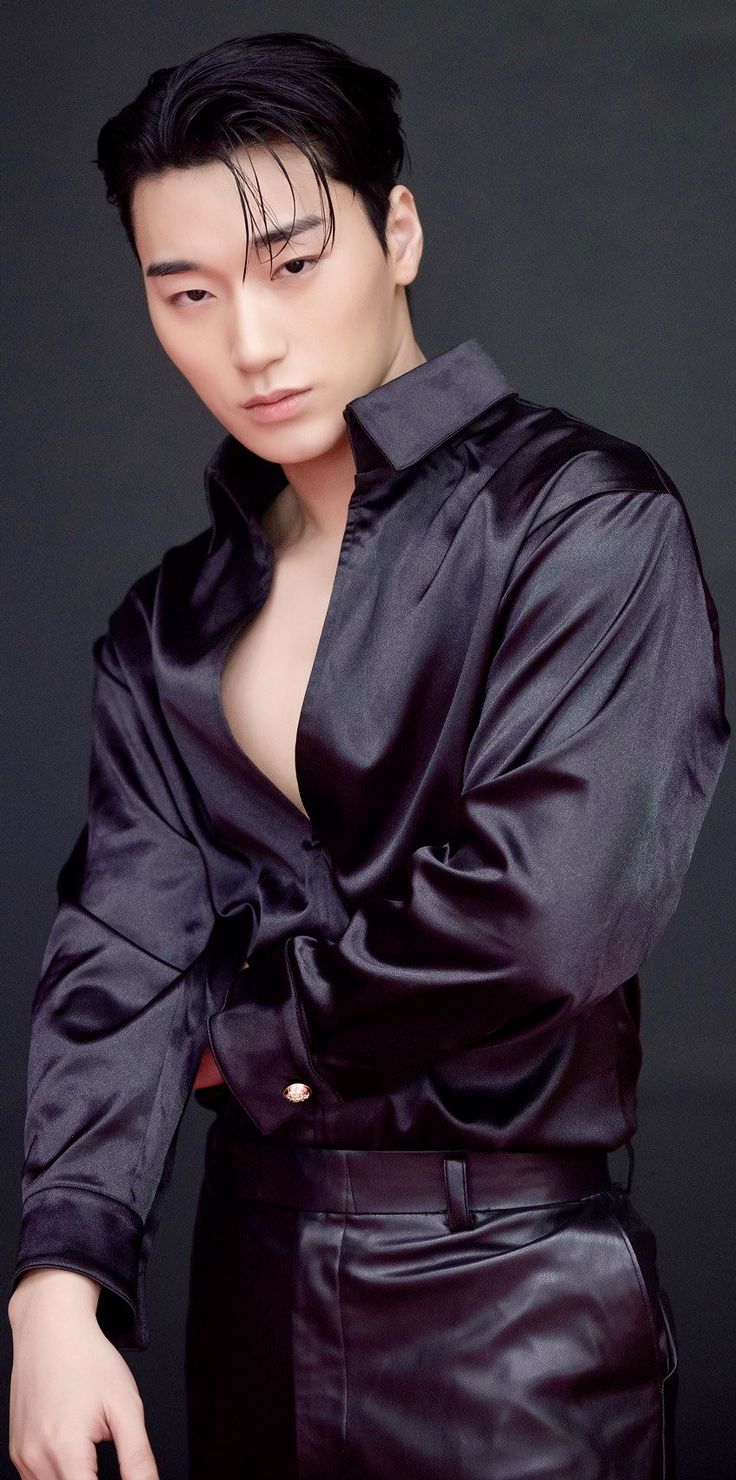 Recent activity shot of San (ATEEZ)