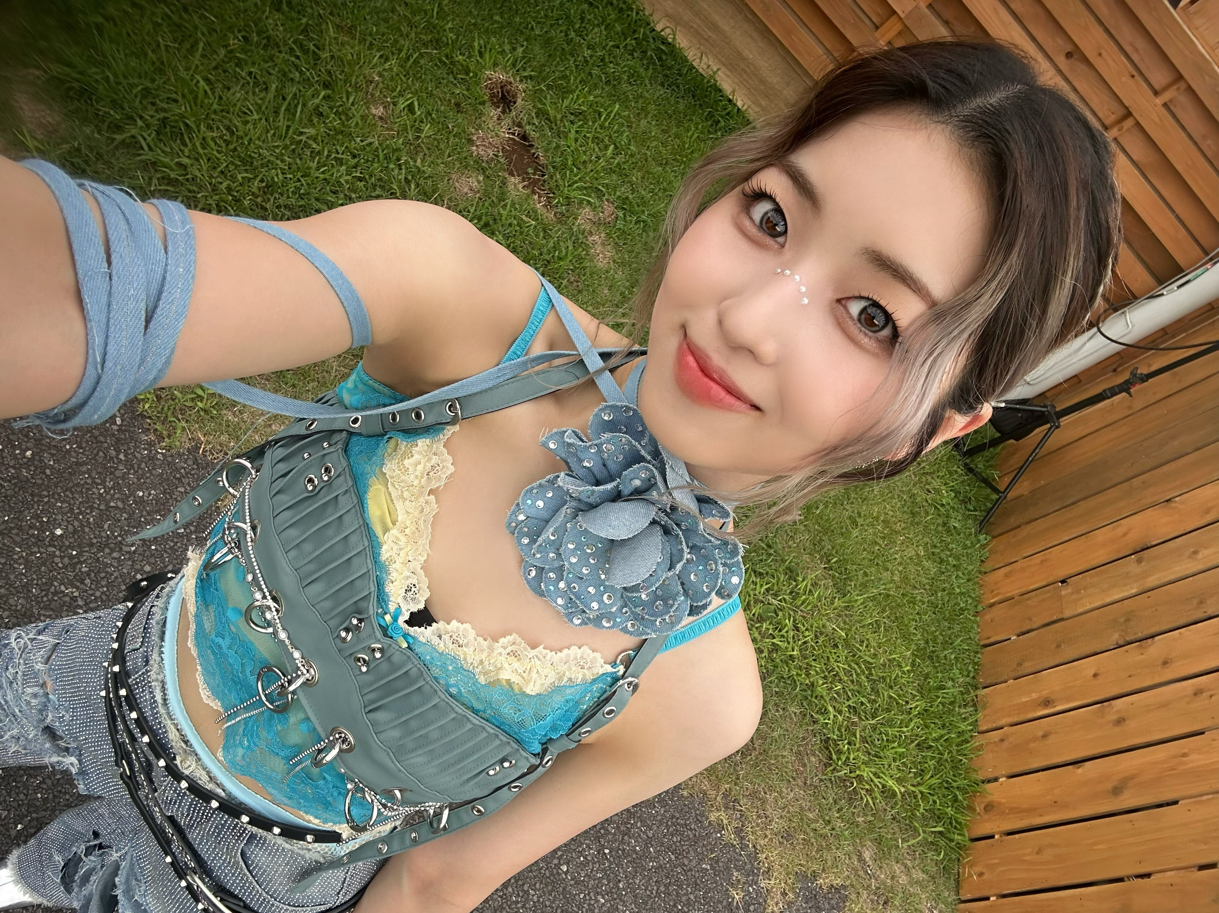 Recent activity shot of Tanaka Yuuki (IS:SUE)