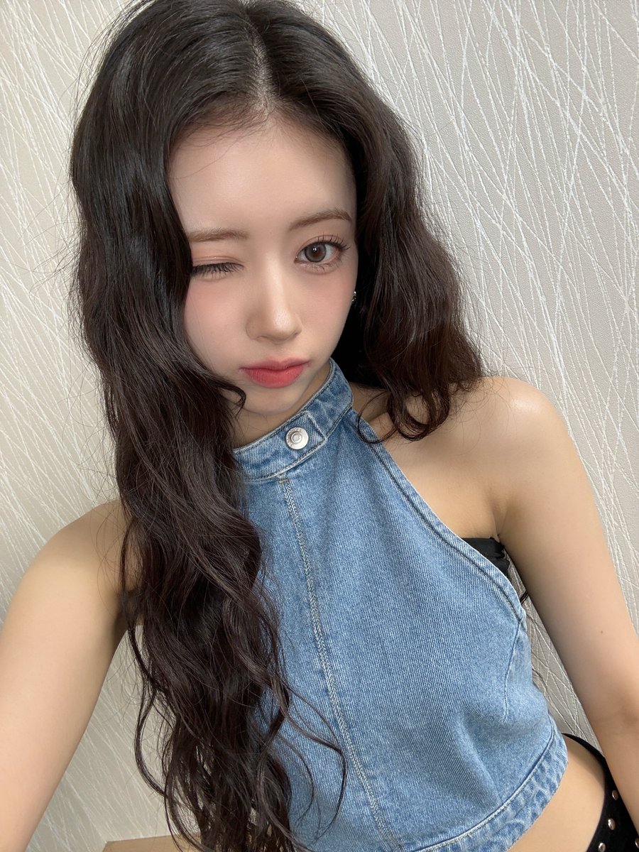 NiziUの最近の活動写真