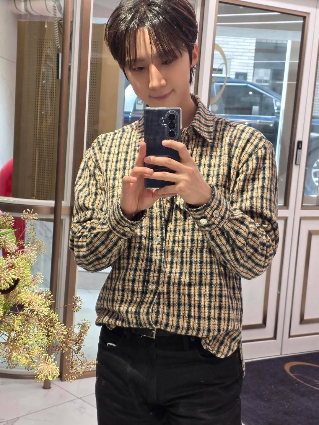 Latest photo of Hui (PENTAGON)