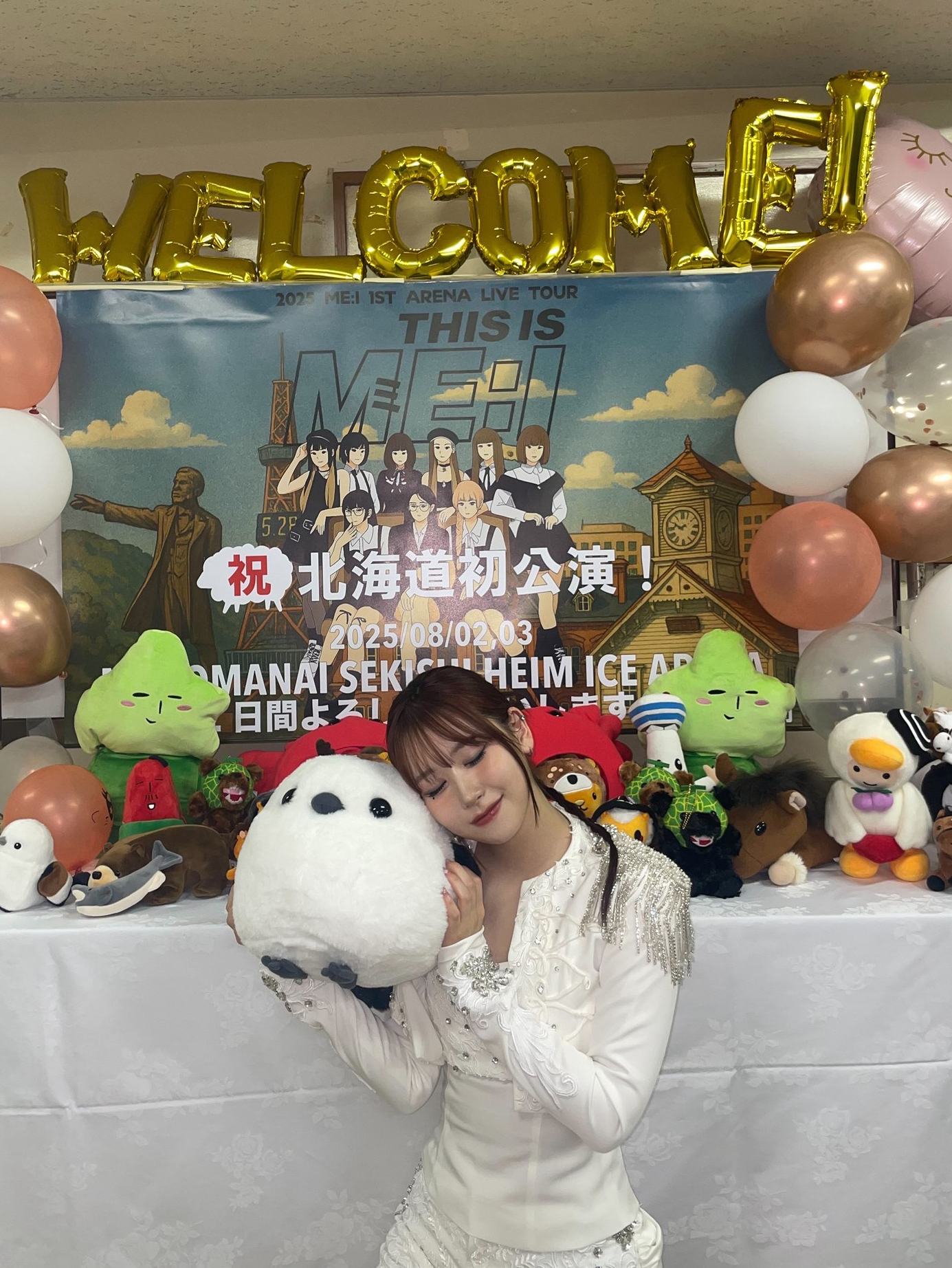 Recent activity shot of Kasahara Momona (ME:I)