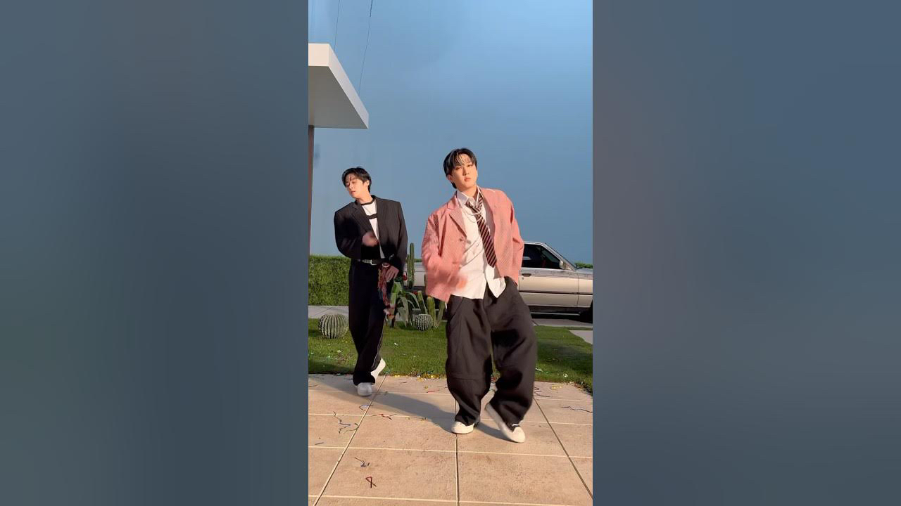 Behind-the-scenes cut of Lee Know (Stray Kids)