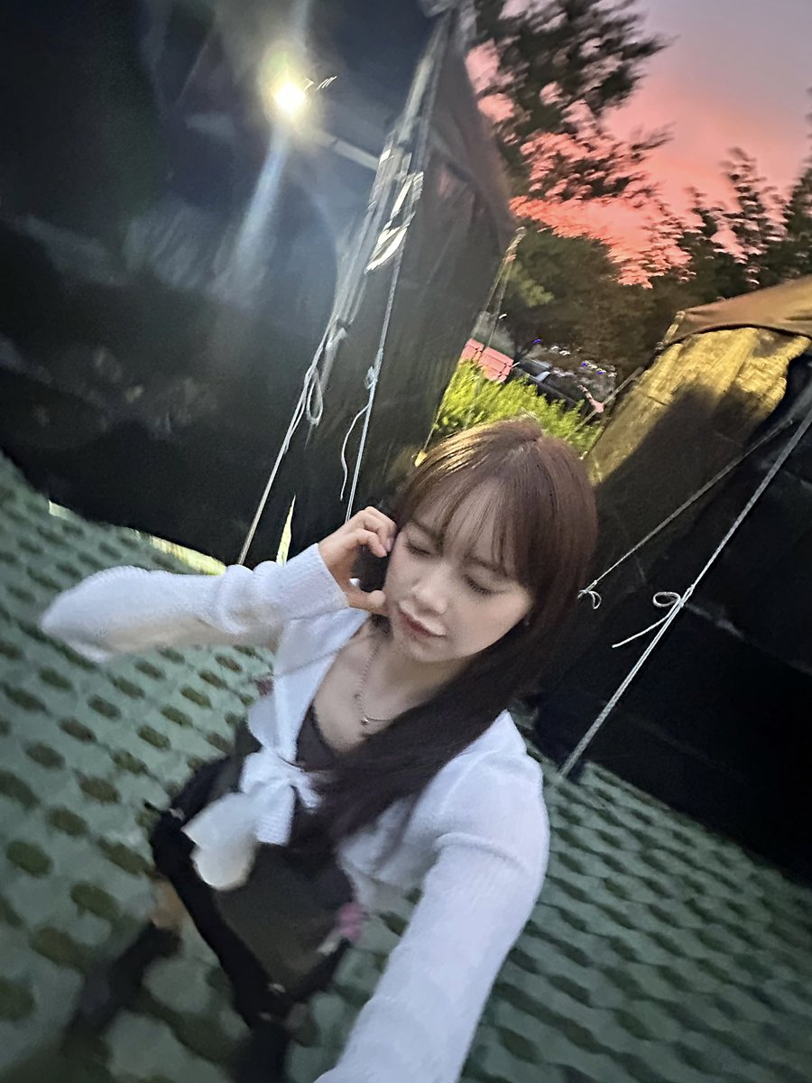 A moment captured by Chuu's fan