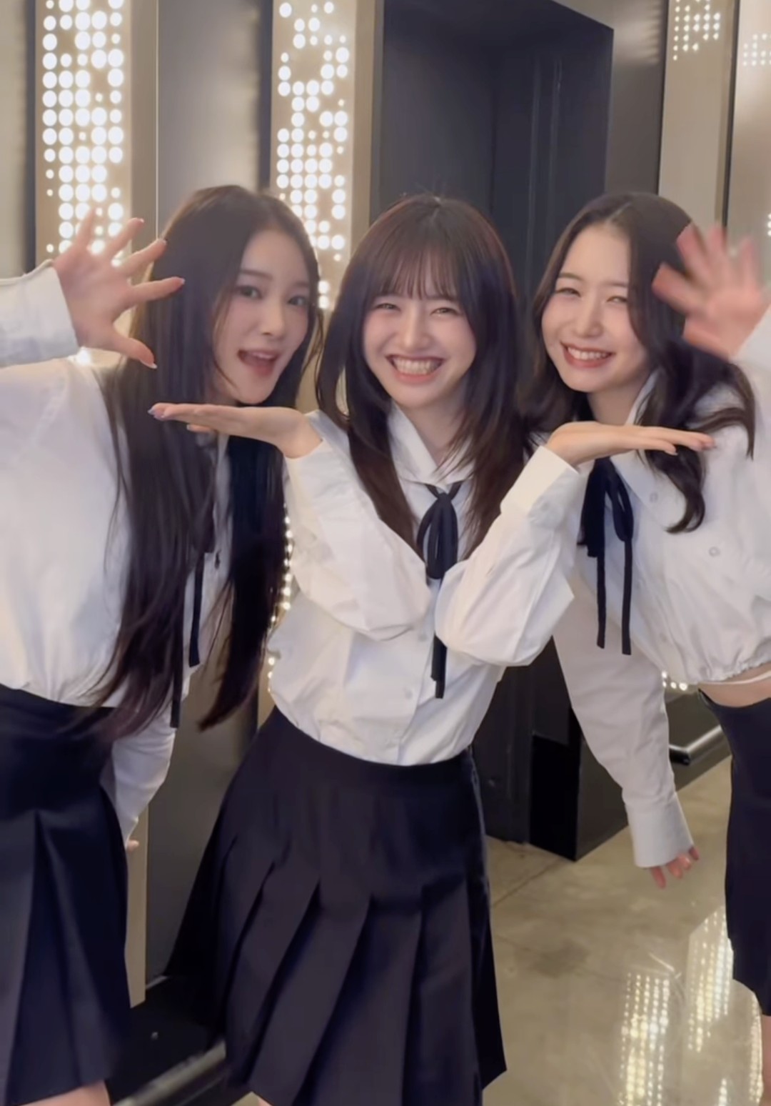 Behind-the-scenes cut of Kato Cocoro (ME:I)