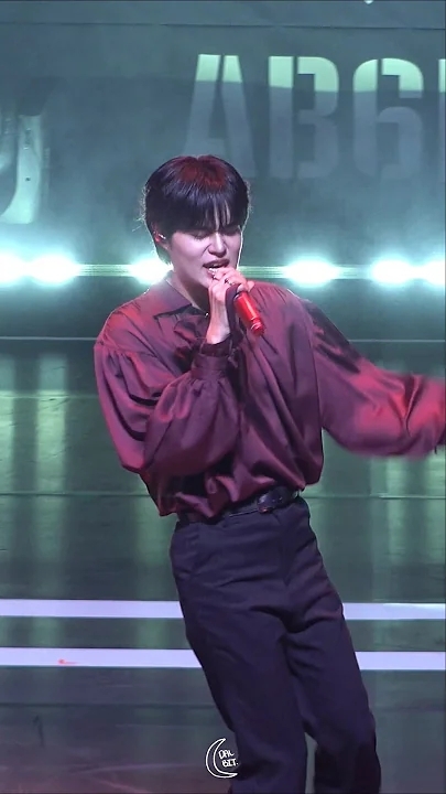 The most beloved wallpaper among Lee Daehwi (AB6IX)'s fans