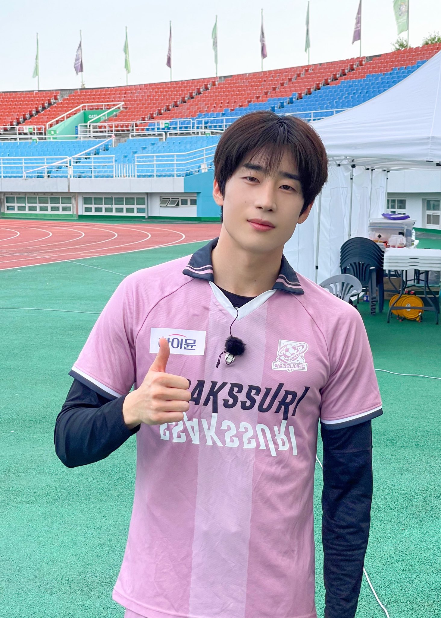 Behind-the-scenes cut of Han Seungwoo