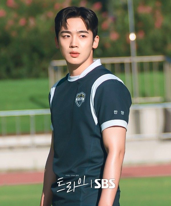 Latest photo of Kim Yohan (WEi)
