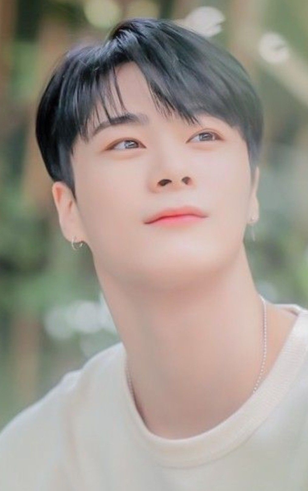 Latest photo of Moonbin (ASTRO)