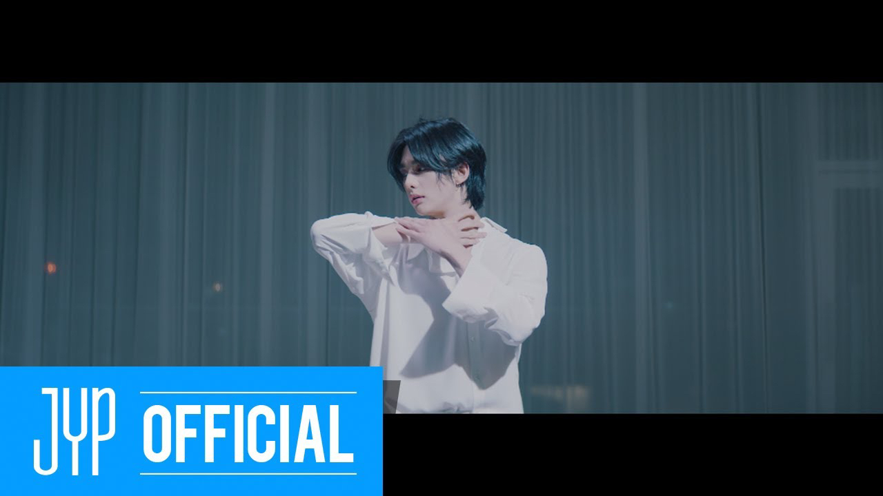 Latest photo of Hyunjin (Stray Kids)