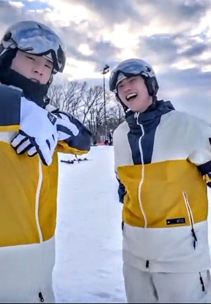 A moment captured by Rocky's fan