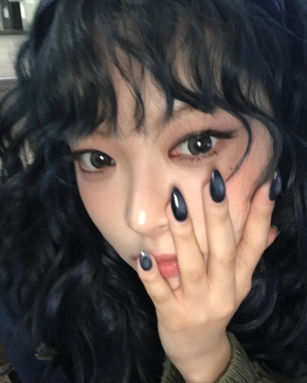 Recent activity shot of Hong Eunchae (LE SSERAFIM)