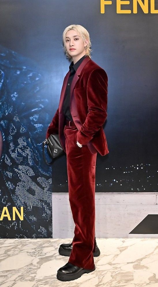 Fandom-recommended wallpaper image of Bang Chan (Stray Kids)