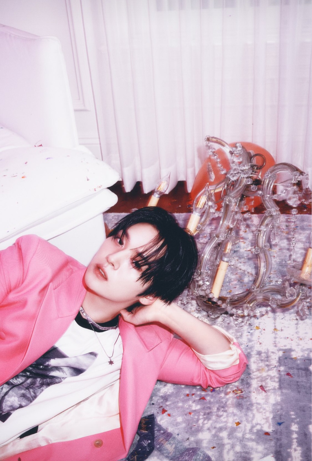 Lee Know (Stray Kids)粉絲拍下的瞬間