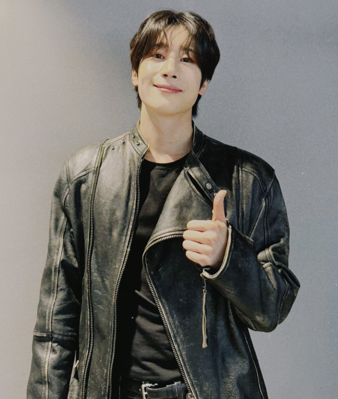 Behind-the-scenes cut of Han Seungwoo